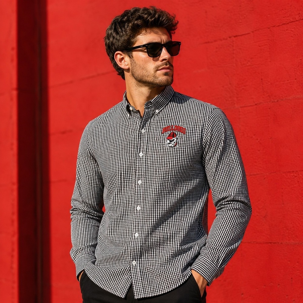 Georgia Bulldogs Men Medium Shirt UGA Dawgs Checked Preppy SEC Fandom Tailgate